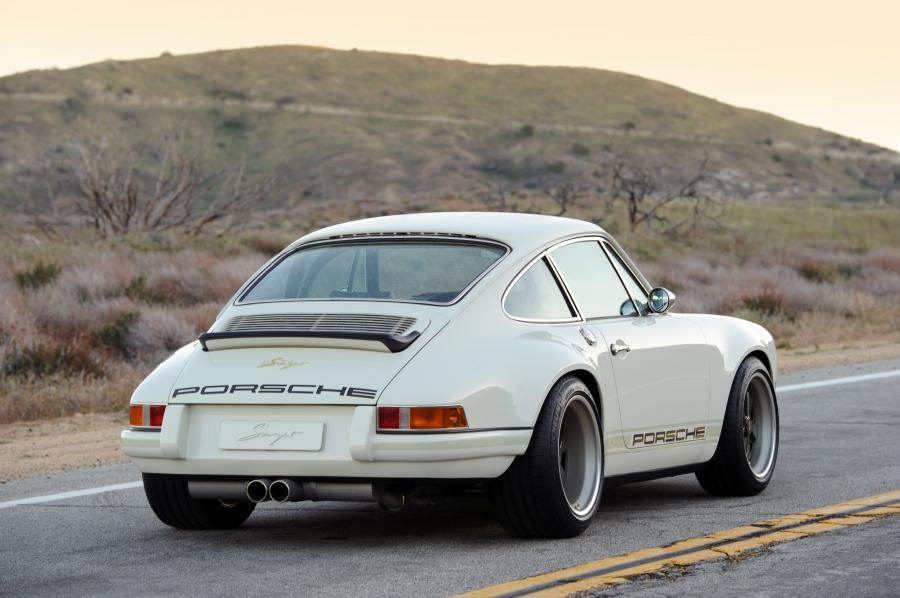  Porsche 911 by Singer 2011 года  (фото 48 из 159)